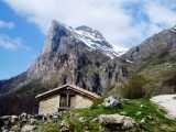 DESDE ESPINAMA AL REFUGIO DE ÁLIVA (CANTABRIA)