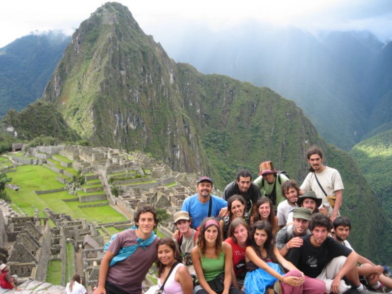 Foto: los 16 en Machu Picchu