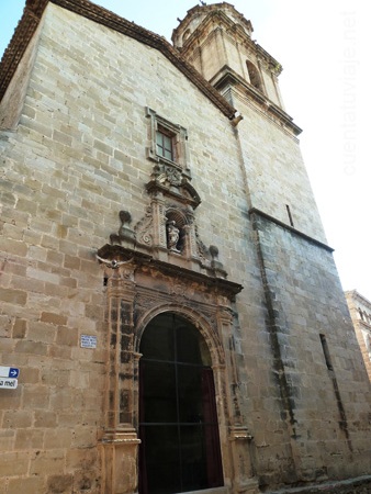 Iglesia de Arnes.