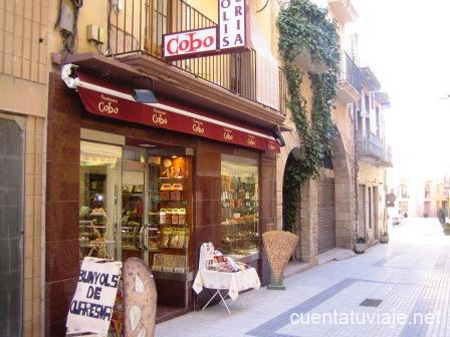 Típica tienda de dulces, L´Espluga de Francolí.