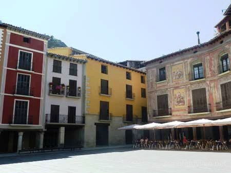 Plaza Mayor de Graus (Huesca)