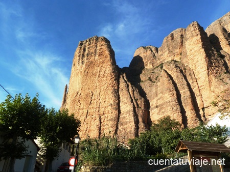 Los Mallos de Riglos