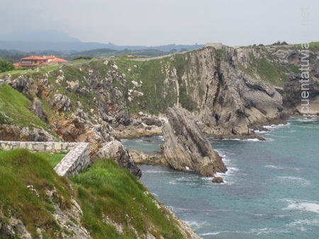 Llanes