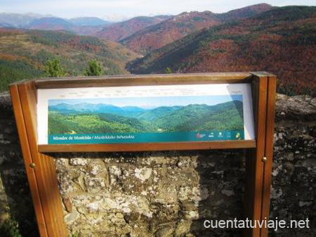 Vista desde el Santuario de Muskilda, Ochagavía (Navarra)