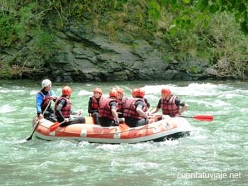 Rafting en Rialp (Lleida)