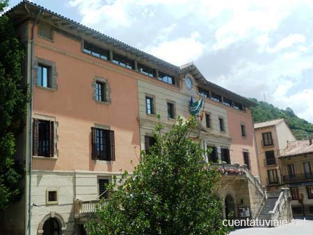 Ayuntamiento de Ripoll, Girona.